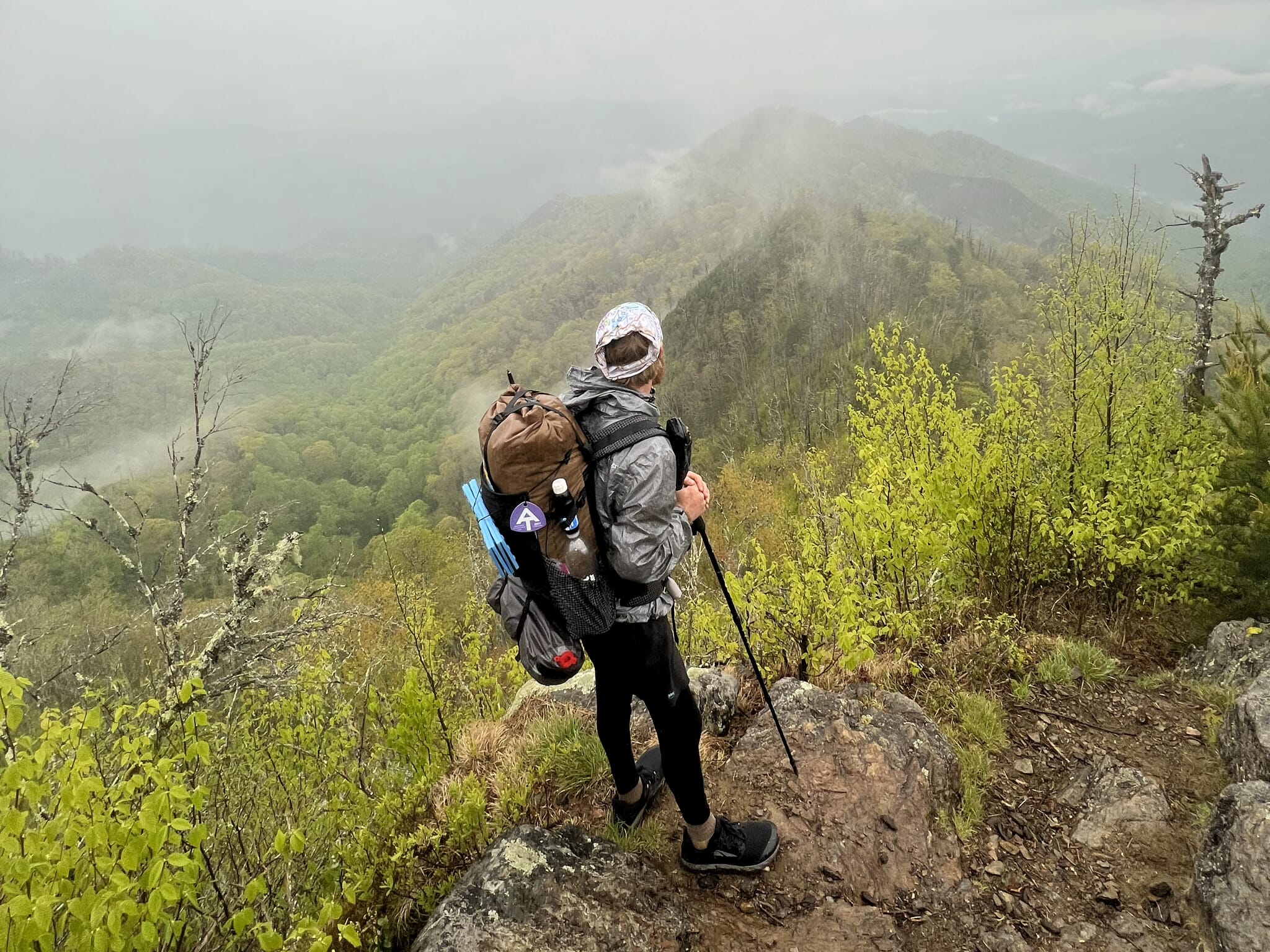 How Thru-Hikers Deal With Rain – Zenbivy