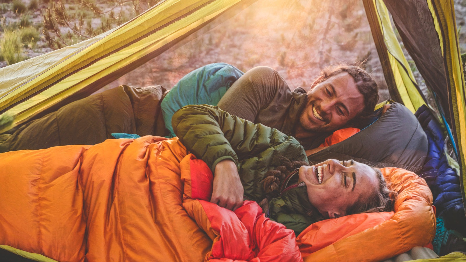 Whether you like to sleep on your back, side, or stomach, whether you toss and turn or sleep like a rock, we believe a sleeping bag should conform to your sleeping habits rather than you having to conform to its limitations. 